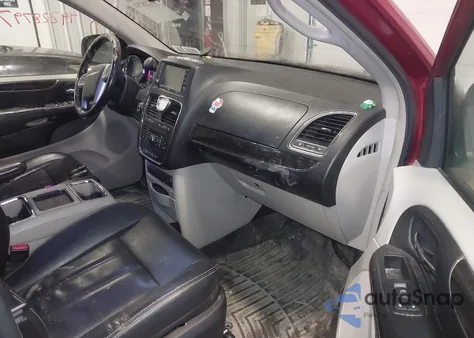 2012 Chrysler Town & Country Touring-L z USA, uszkodzony, nr VIN 2C4RC1CG4CR135439